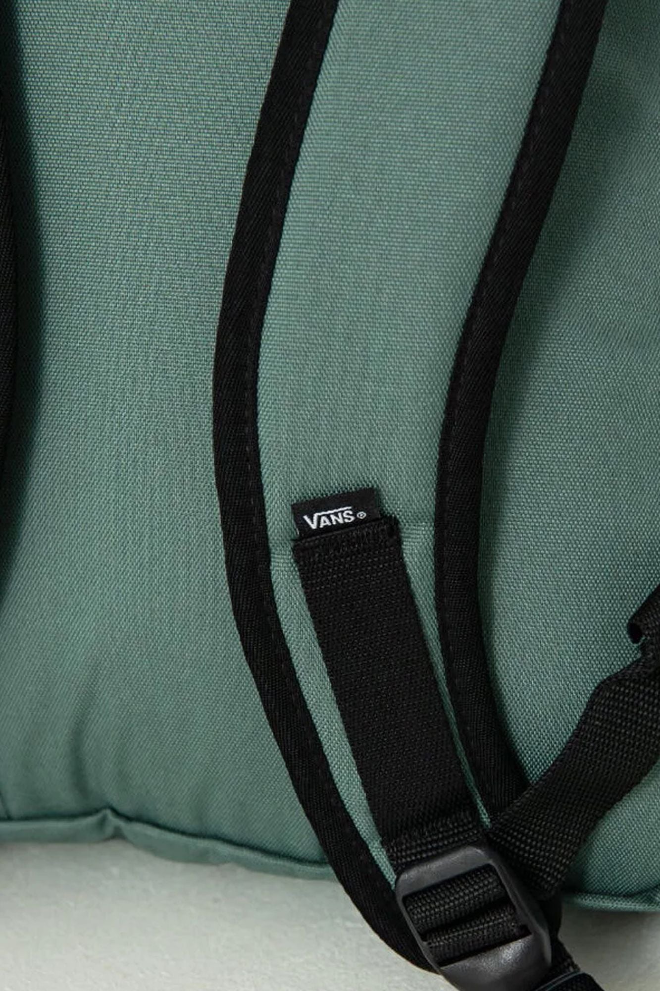 VANS OLD SKOOL BACKPACK en color VERDE (5)