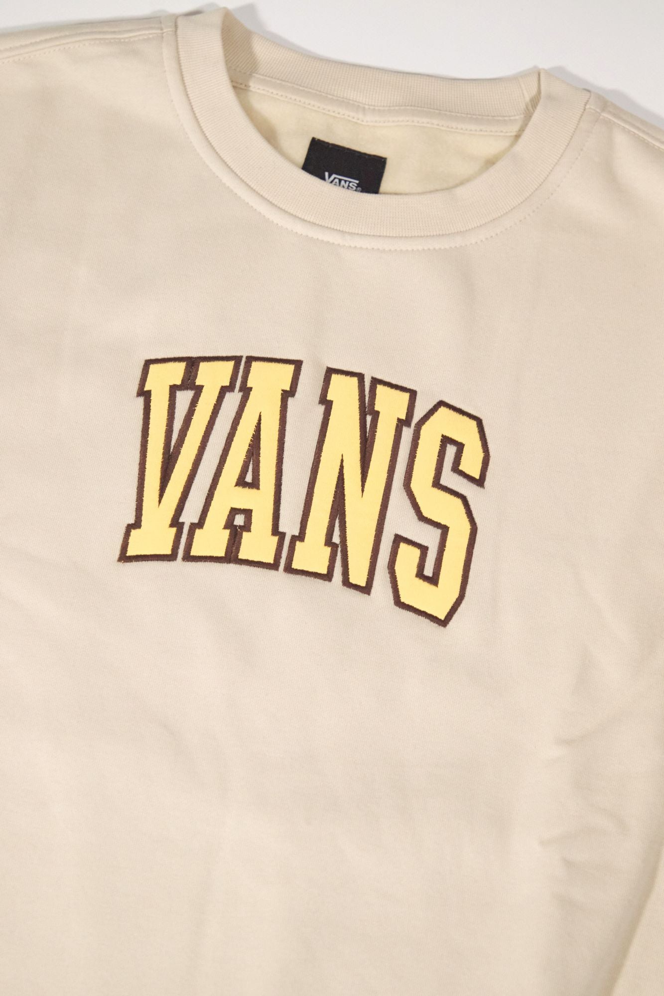 VANS BLOCKED CREW FLEECE en color BEIS (2)