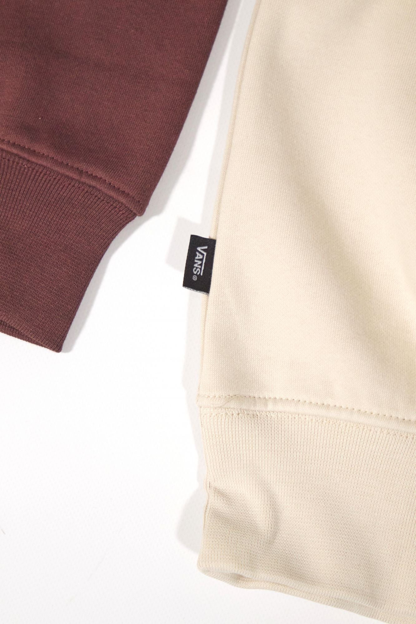 VANS BLOCKED CREW FLEECE en color BEIS (4)