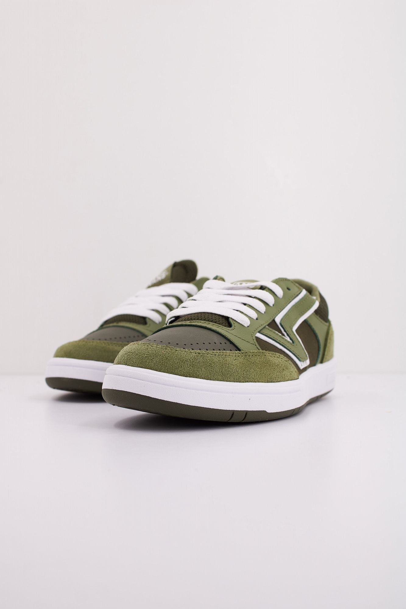 VANS LOWLAND CC NEW VARSITY en color VERDE (2)