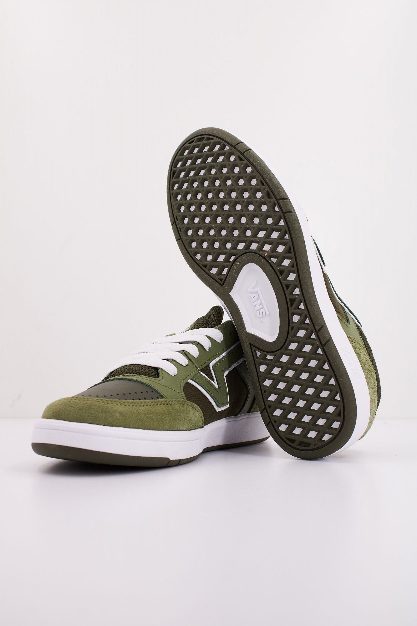 VANS LOWLAND CC NEW VARSITY en color VERDE (5)