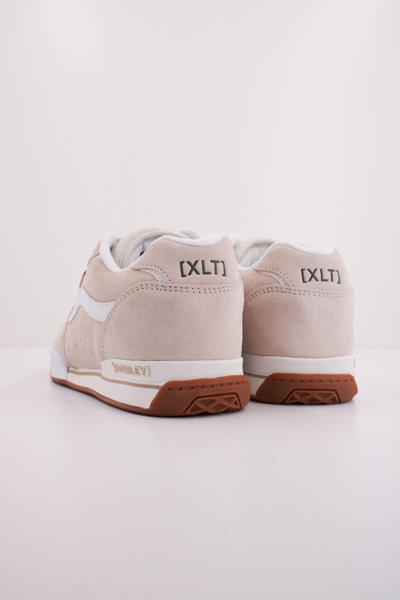 VANS  ROWLEY XLT UTILITY en color BEIS (4)