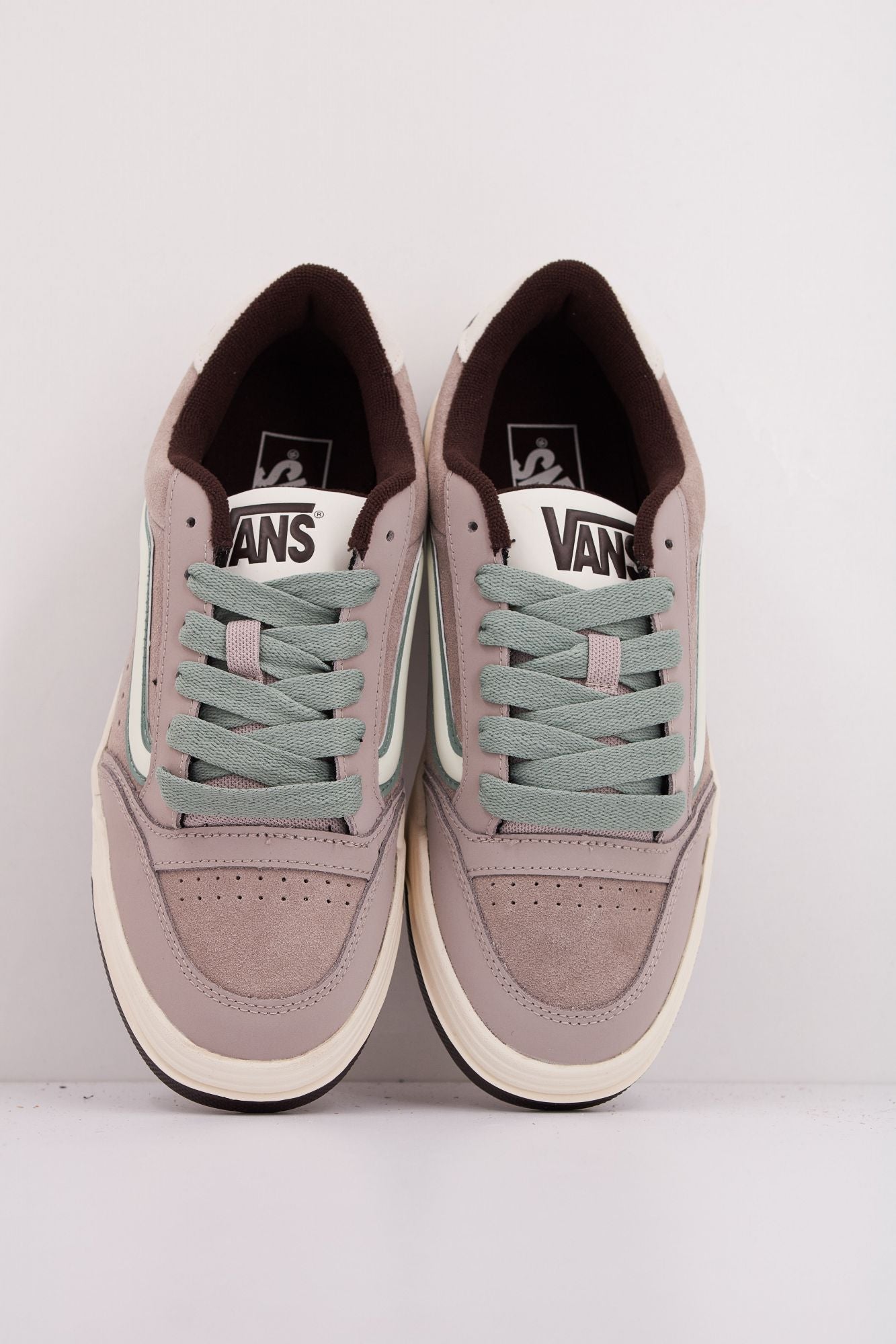 VANS HYLANE en color MARRON (3)