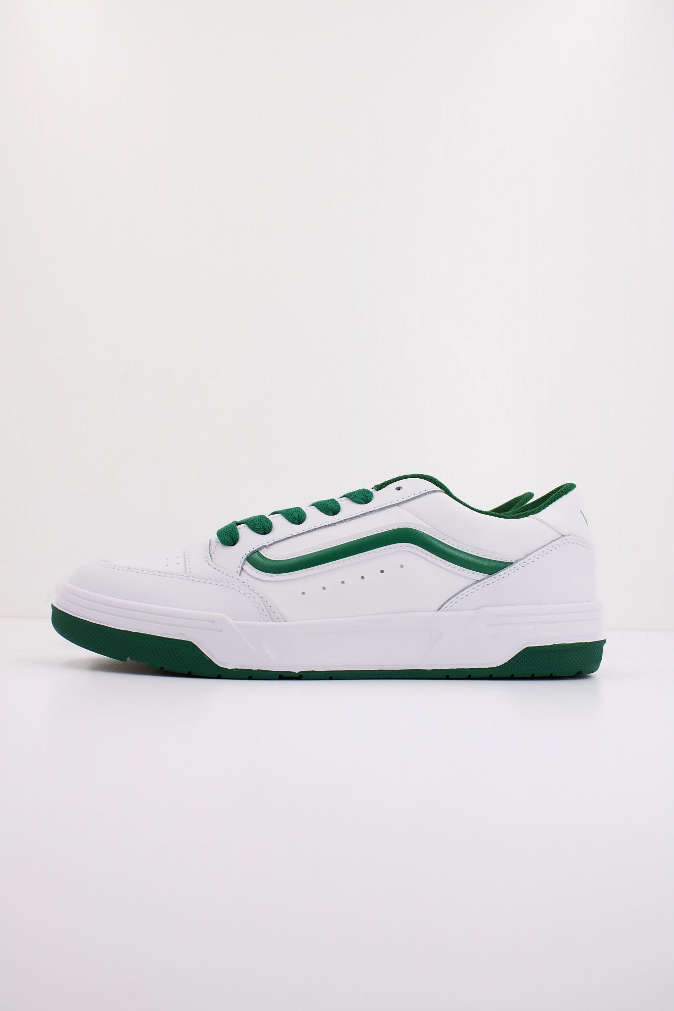 VANS HYLANE POP en color BLANCO (1)