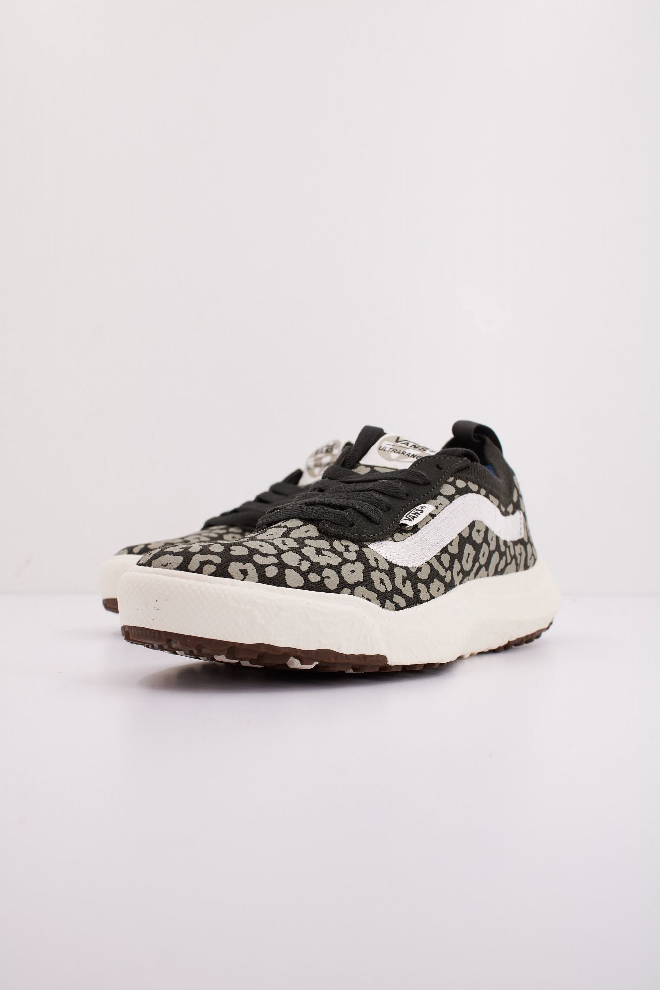 VANS MTE ULTRARANGE VR3 CHE en color ANIMAL PRINT (2)