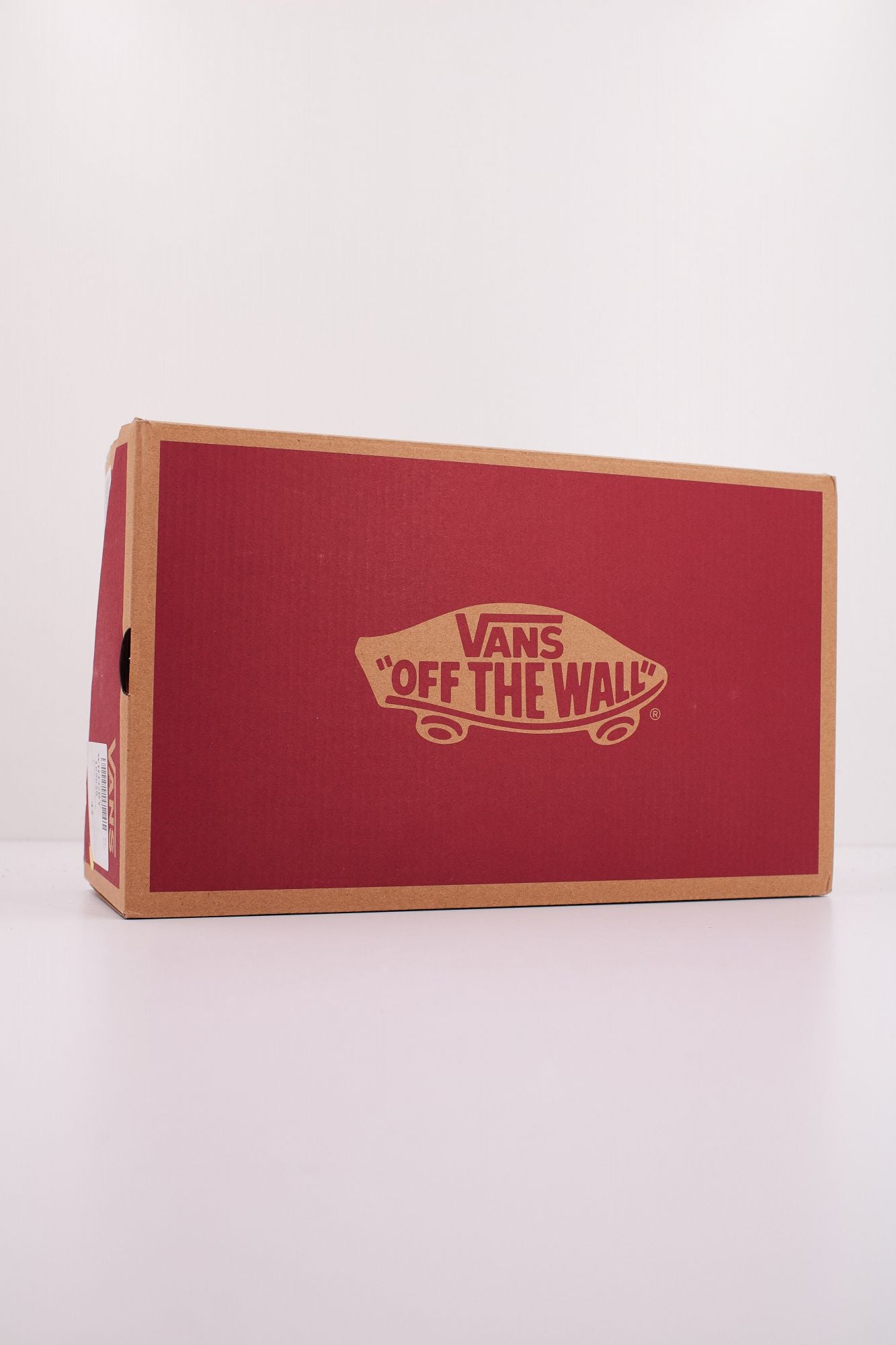 VANS UA ULTRARANGE EXO SE en color BLANCO (6)