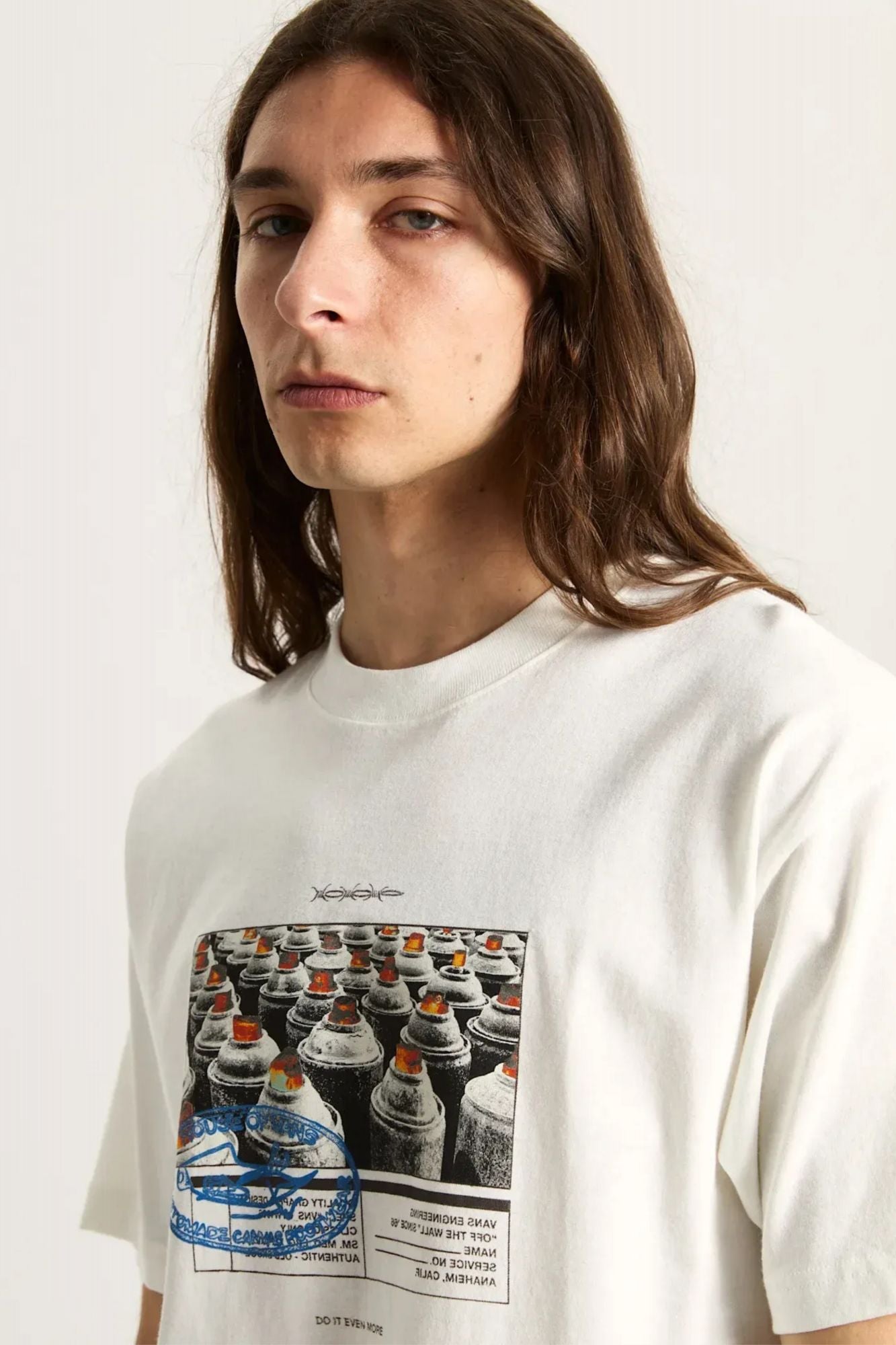 VANS SK8 HI LOGO TEE en color BLANCO (4)