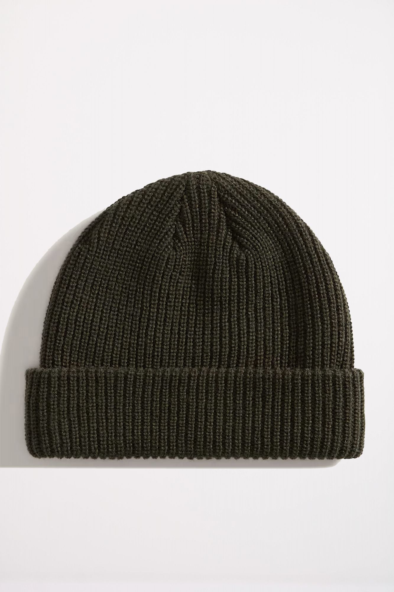 VANS CORE BASIC CUFF BEANIE en color VERDE (2)