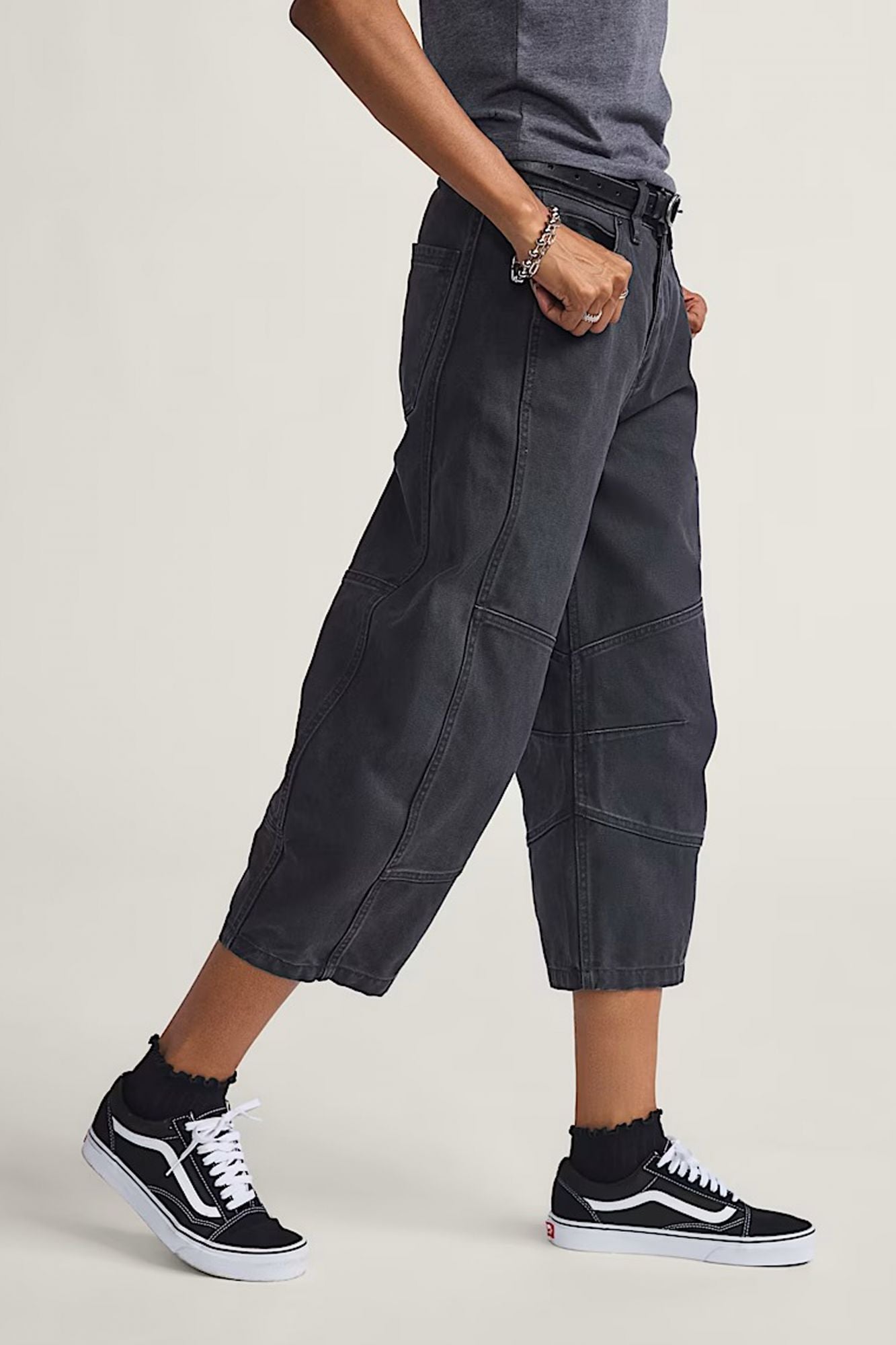 VANS BLAIRE CROPPED BARREL en color NEGRO (2)