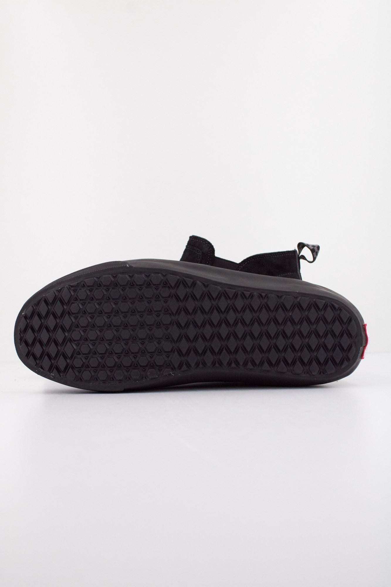 VANS MTE MID-SLIP INSULATED en color NEGRO (5)