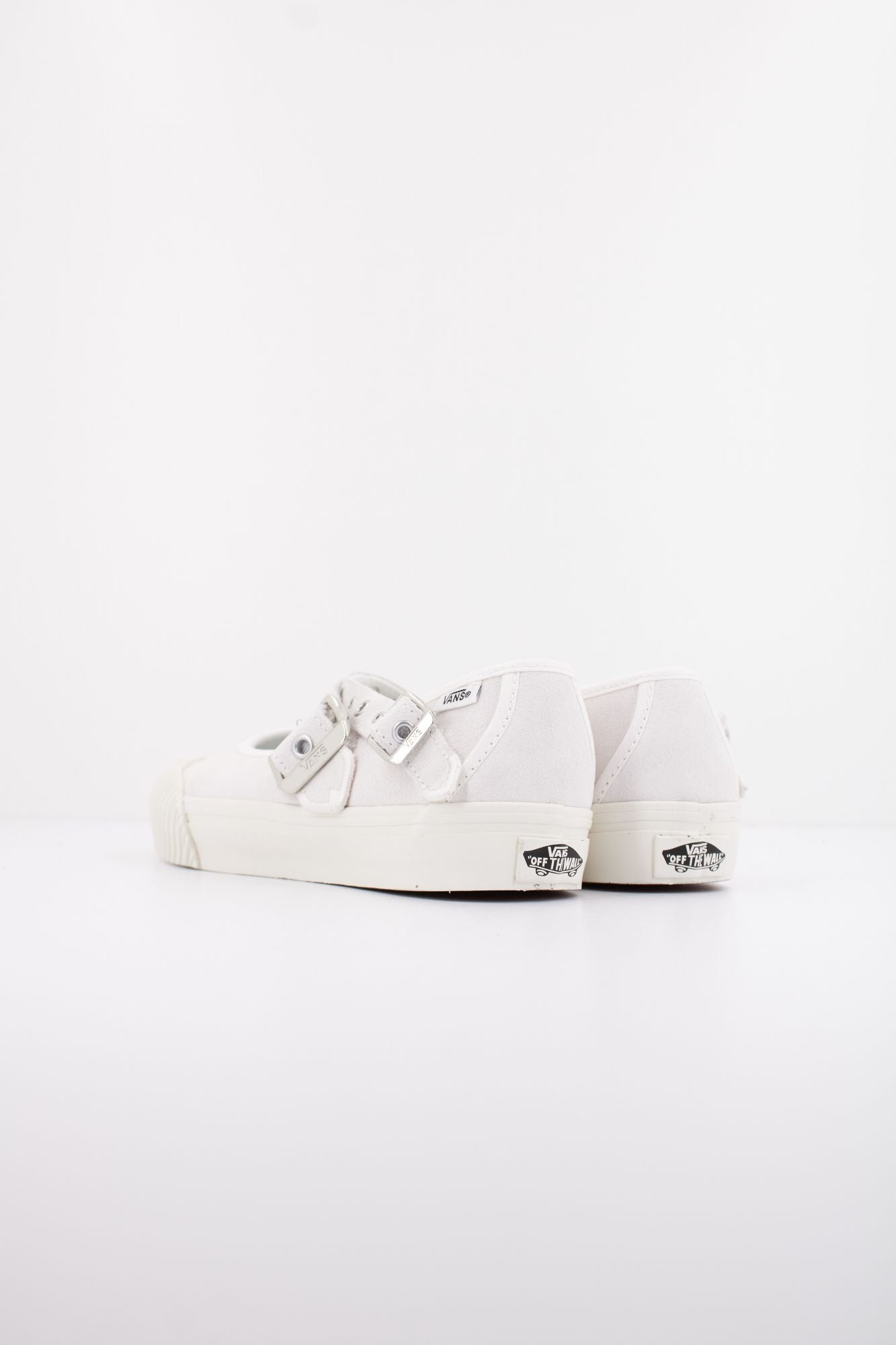 VANS MARY JANE STRAPS  en color BLANCO (4)
