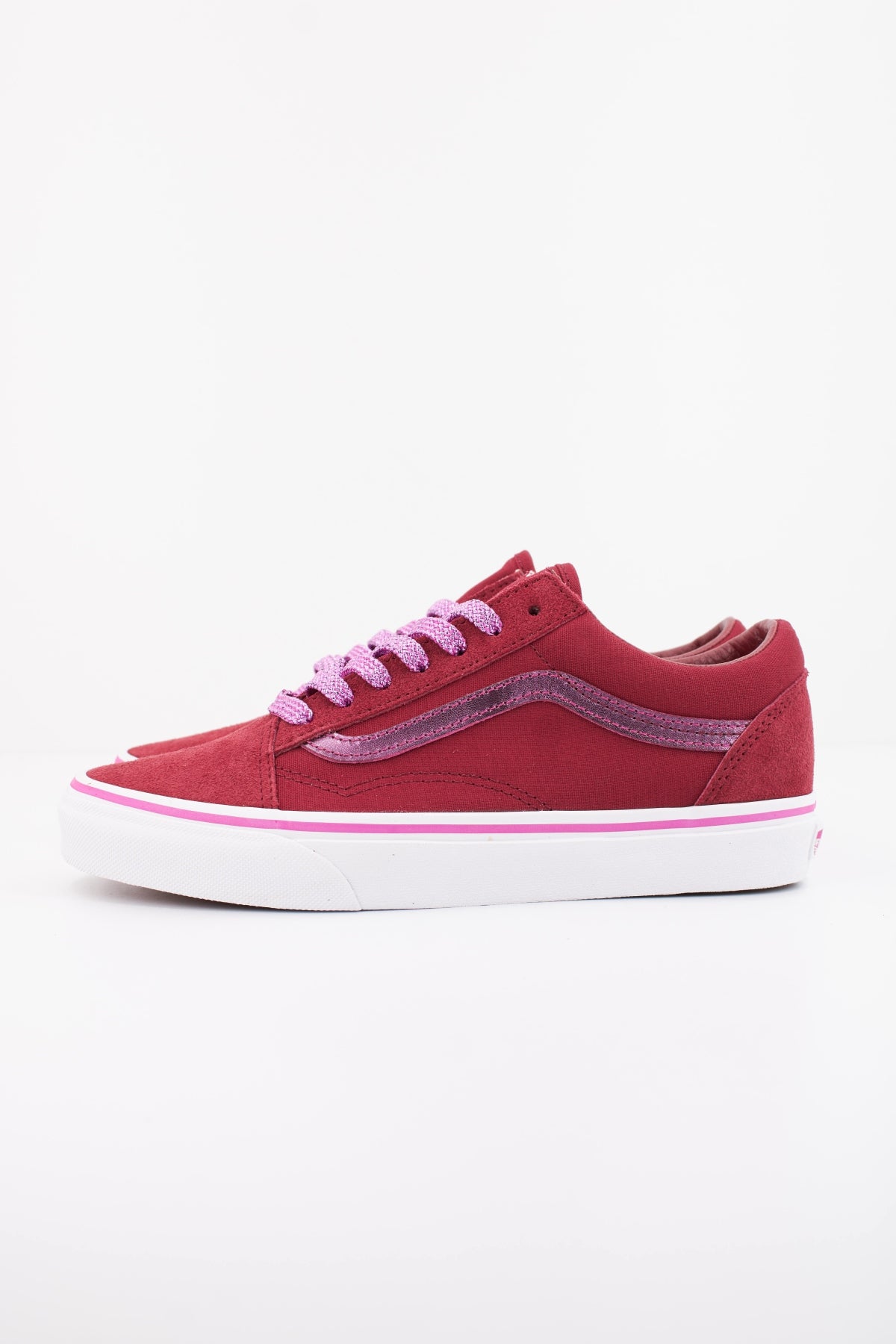 VANS OLD SKOOL MTLC en color BURDEOS (1)