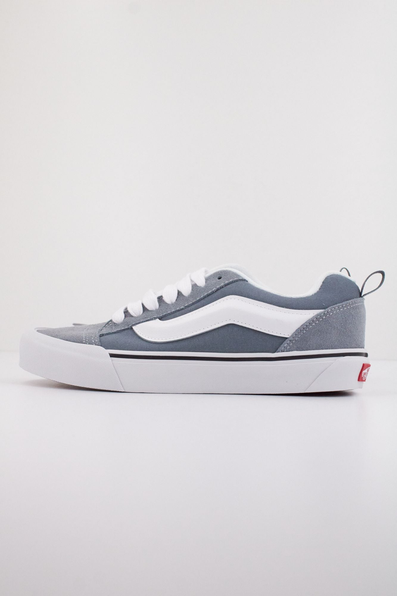 VANS KNU SKOOL en color AZUL (1)