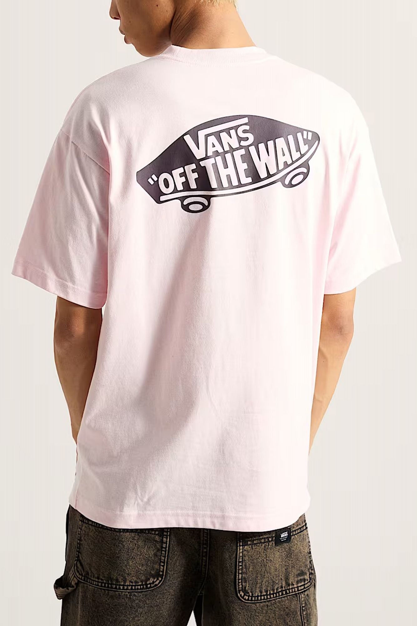 VANS STYLE 76 II LOOSE SS T en color ROSA (2)