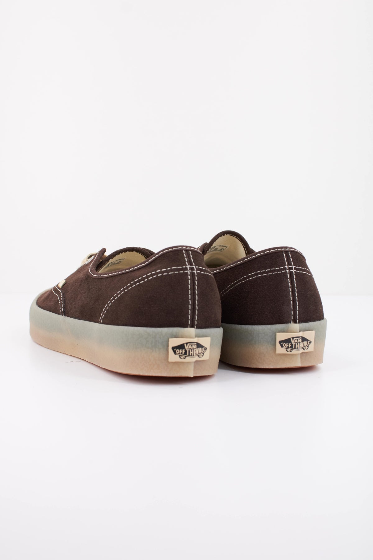VANS  AUTHENTIC  en color MARRON (4)