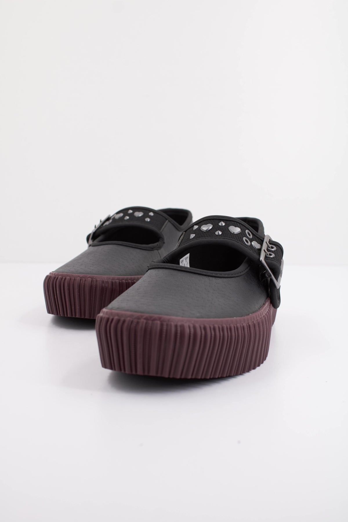 VANS MARY JANE CREEPER LOVE en color NEGRO (2)