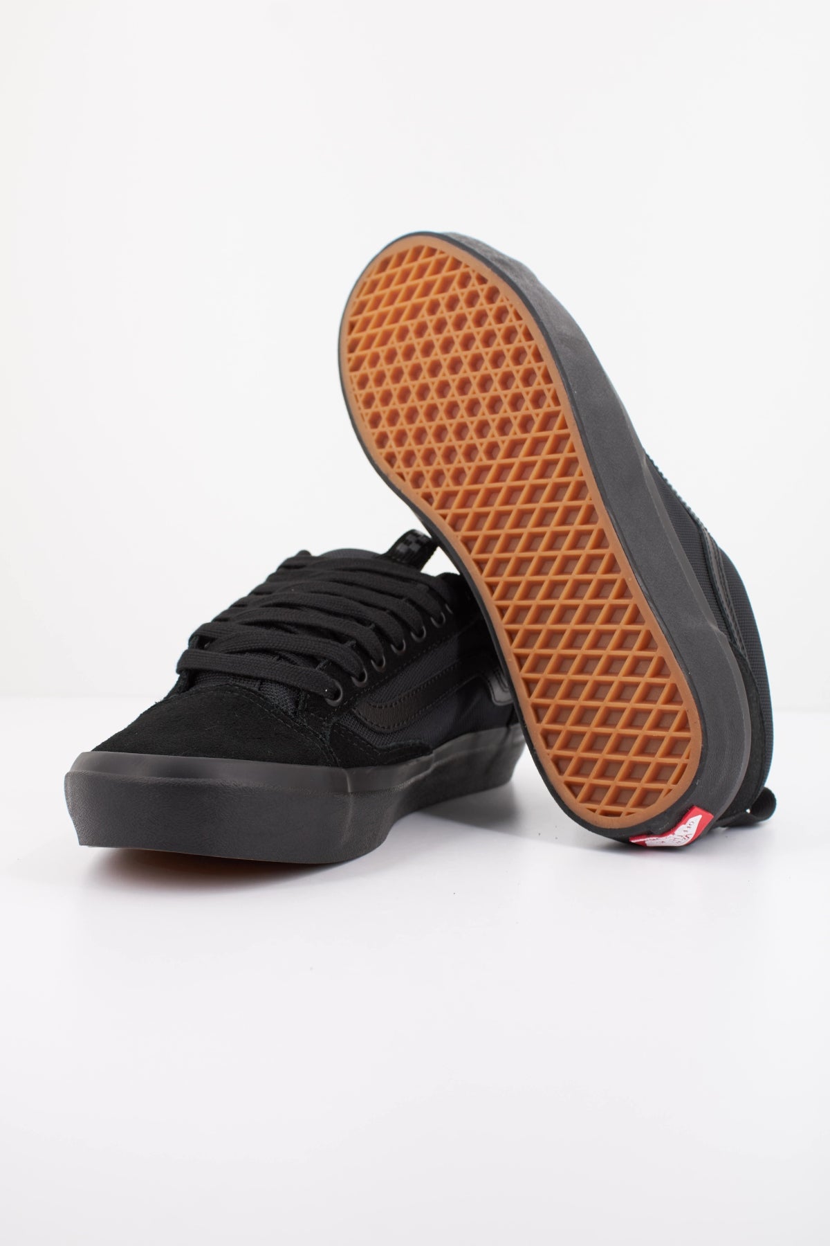 VANS SKATE OLD SKOOL VN000D5R1OJ1 en color NEGRO (5)