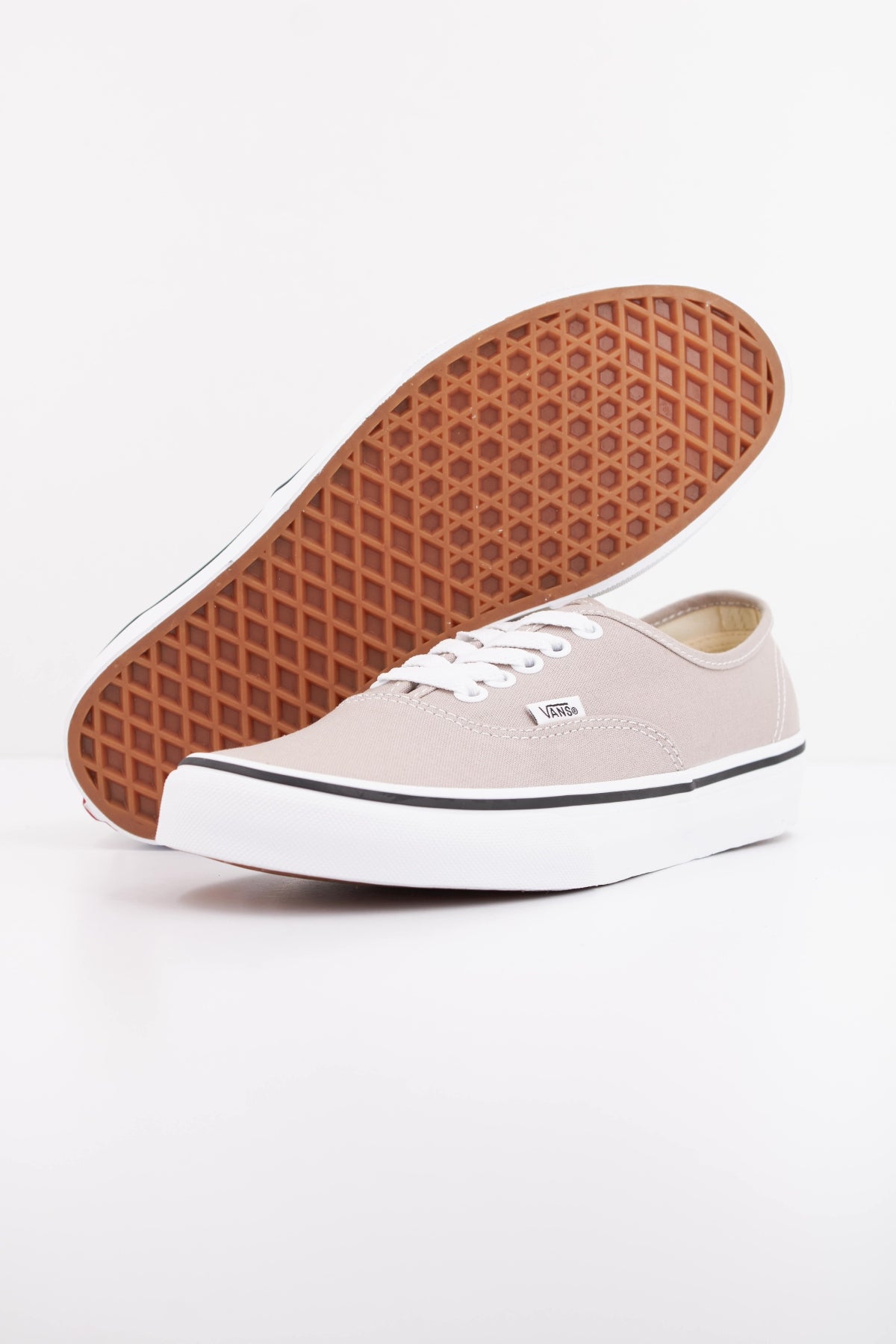 VANS AUTHENTIC  en color MARRON (5)