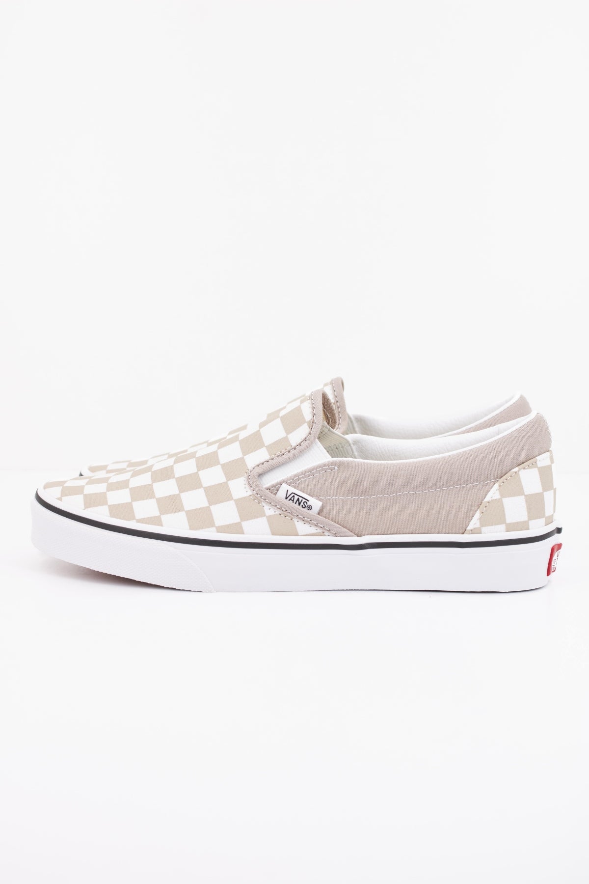 VANS CLASSIC SLIP-ON VN000D6YH2B1 en color BEIS (1)