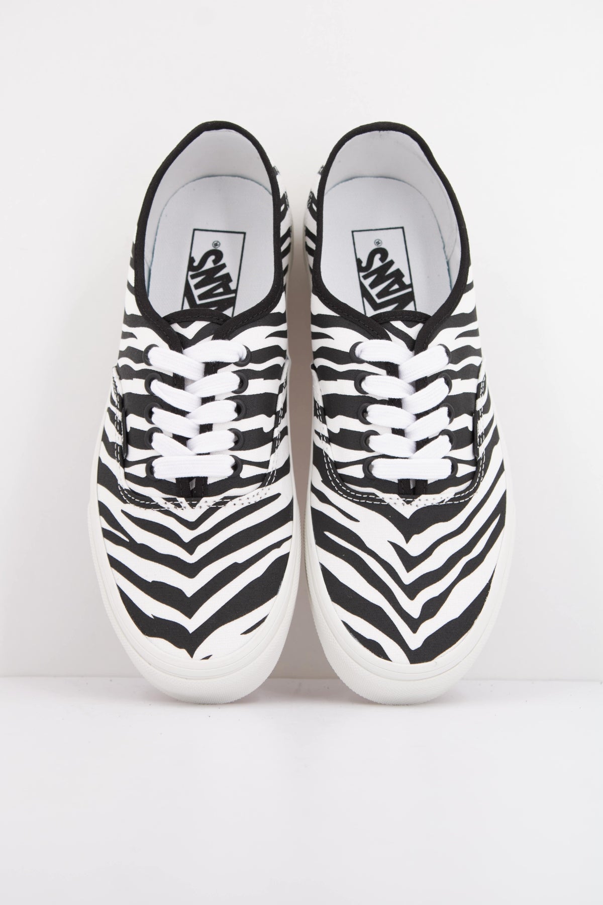VANS  AUTHENTIC  en color ANIMAL PRINT (3)