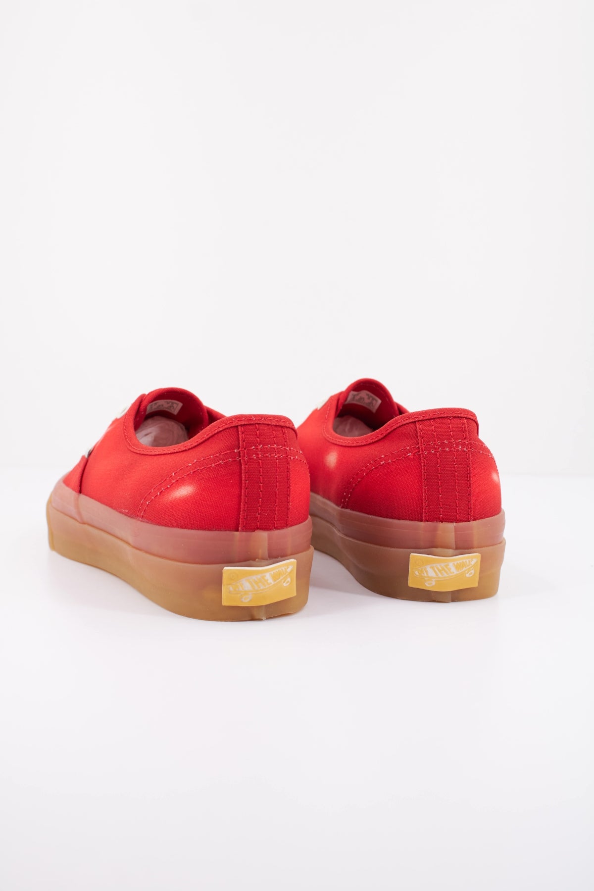 VANS LX AUTHENTIC 44 en color ROJO (4)