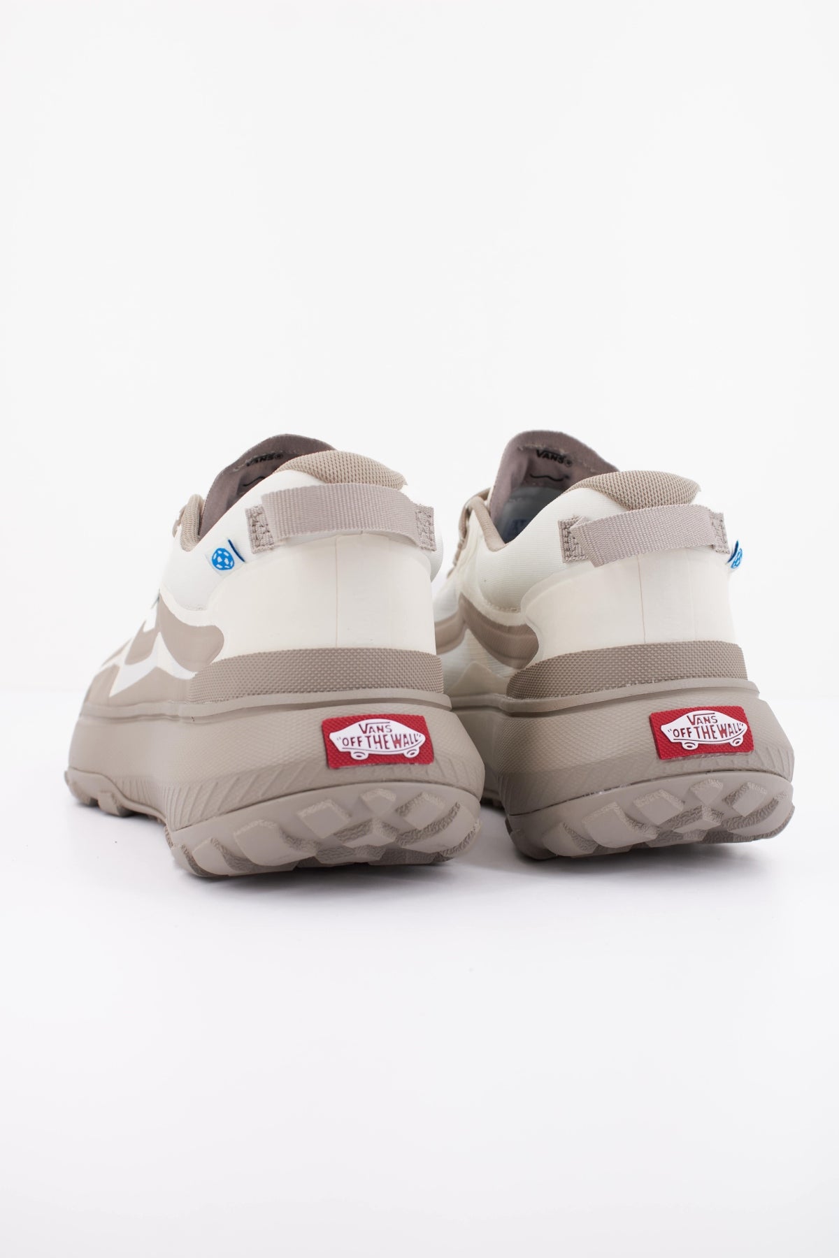 VANS CROSSPATH VN000EKEC9F1 en color MARRON (4)