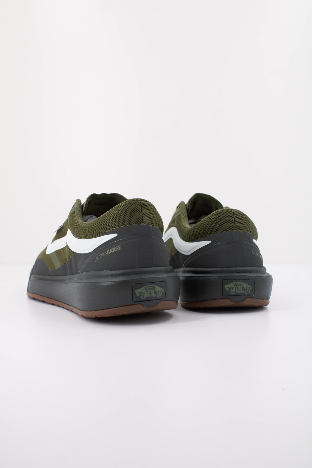 VANS ULTRARANGE VN000EJ7FR11 en color VERDE (4)