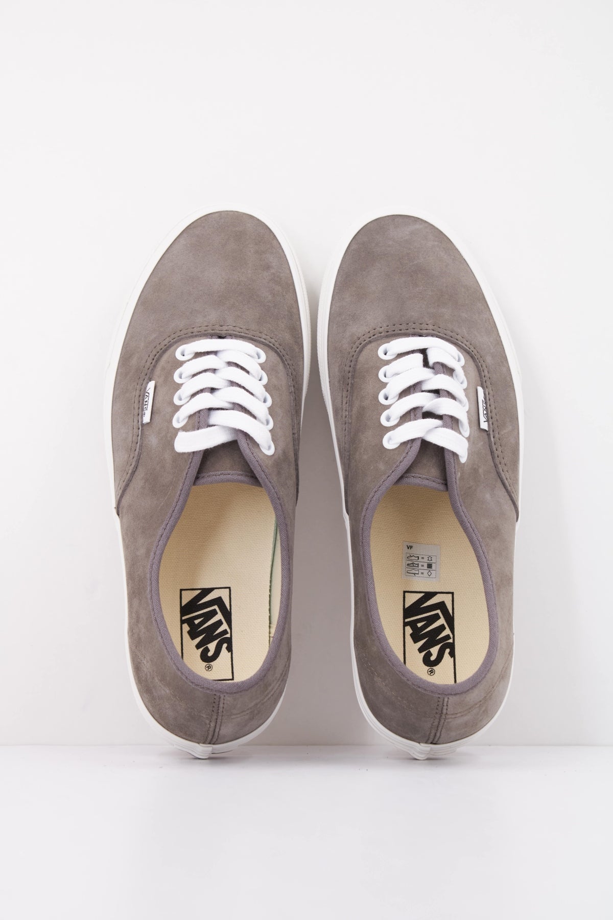 VANS AUTHENTIC en color GRIS (3)