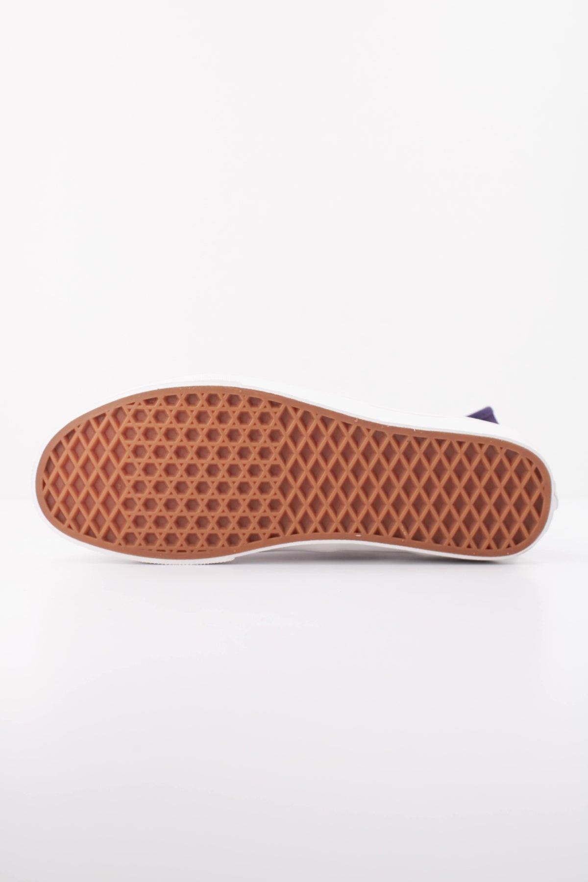 VANS VN000D7YGRE1 AUTHENTIC en color VIOLETA (5)