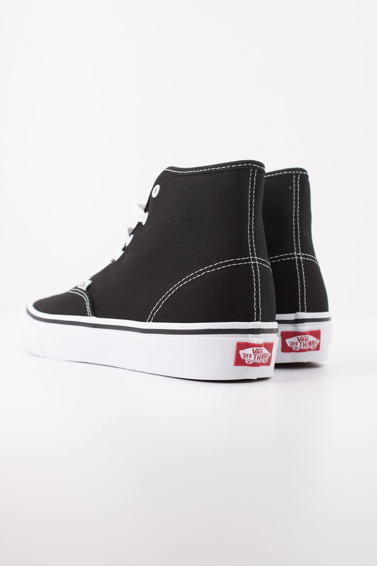 VANS AUTHENTIC HI 2.0 en color NEGRO (4)