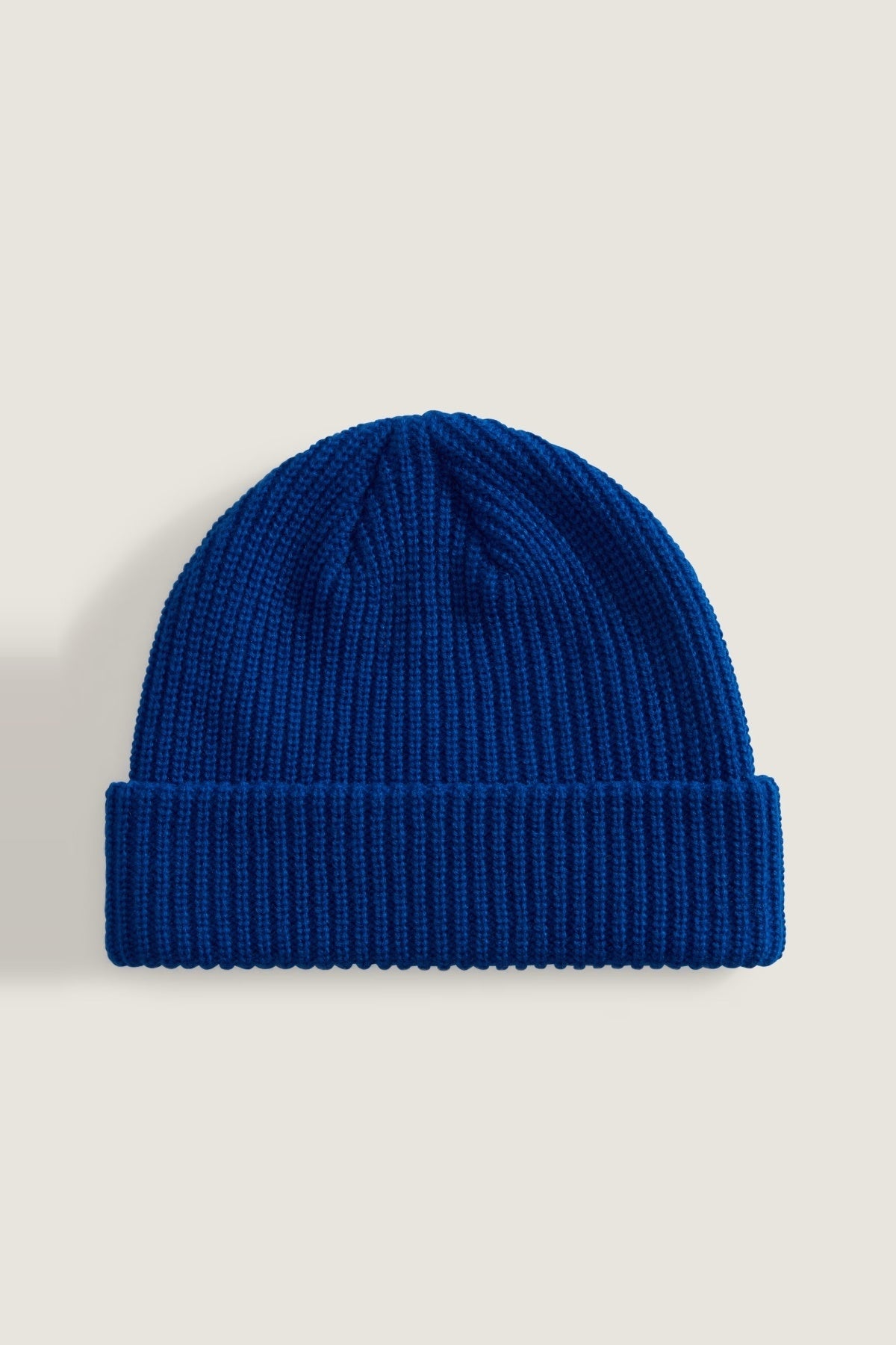 VANS VN000Q1G10Z1 CORE BASIC CUFF BEANIE en color  (2)