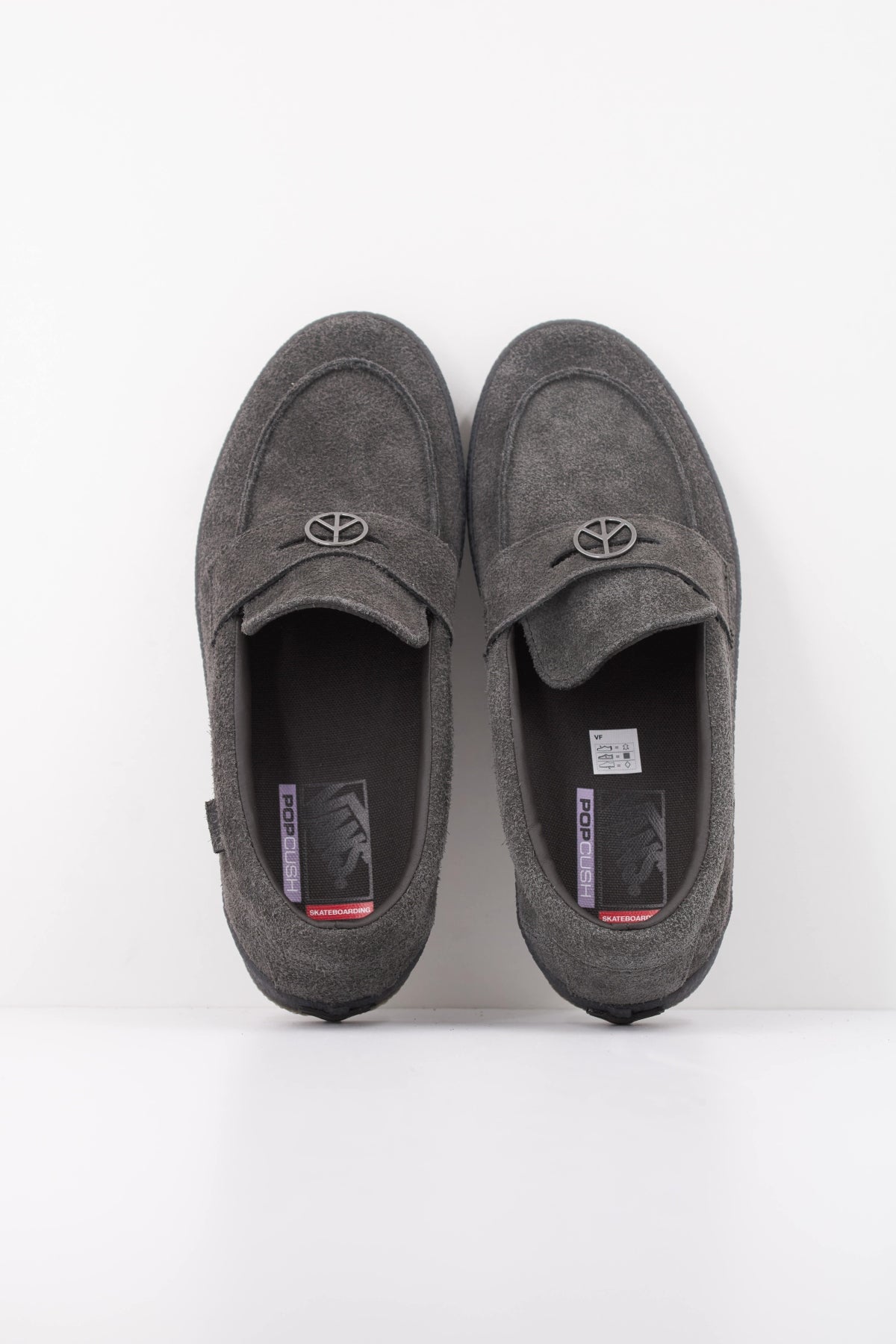 VANS SKATE LOAFER VN000Z3QEMV1 en color GRIS (3)