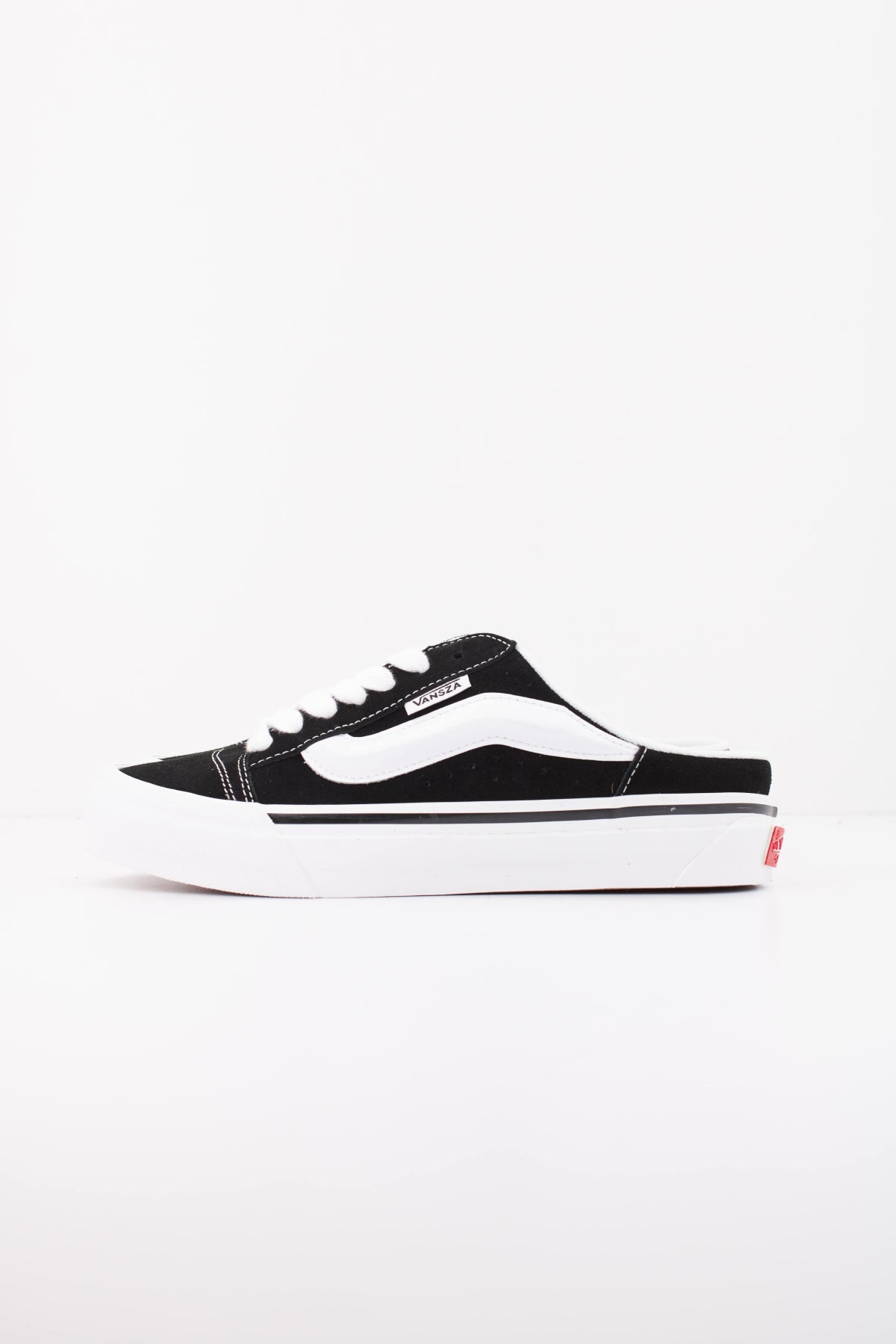 VANS VN00119WBA21 en color NEGRO (1)