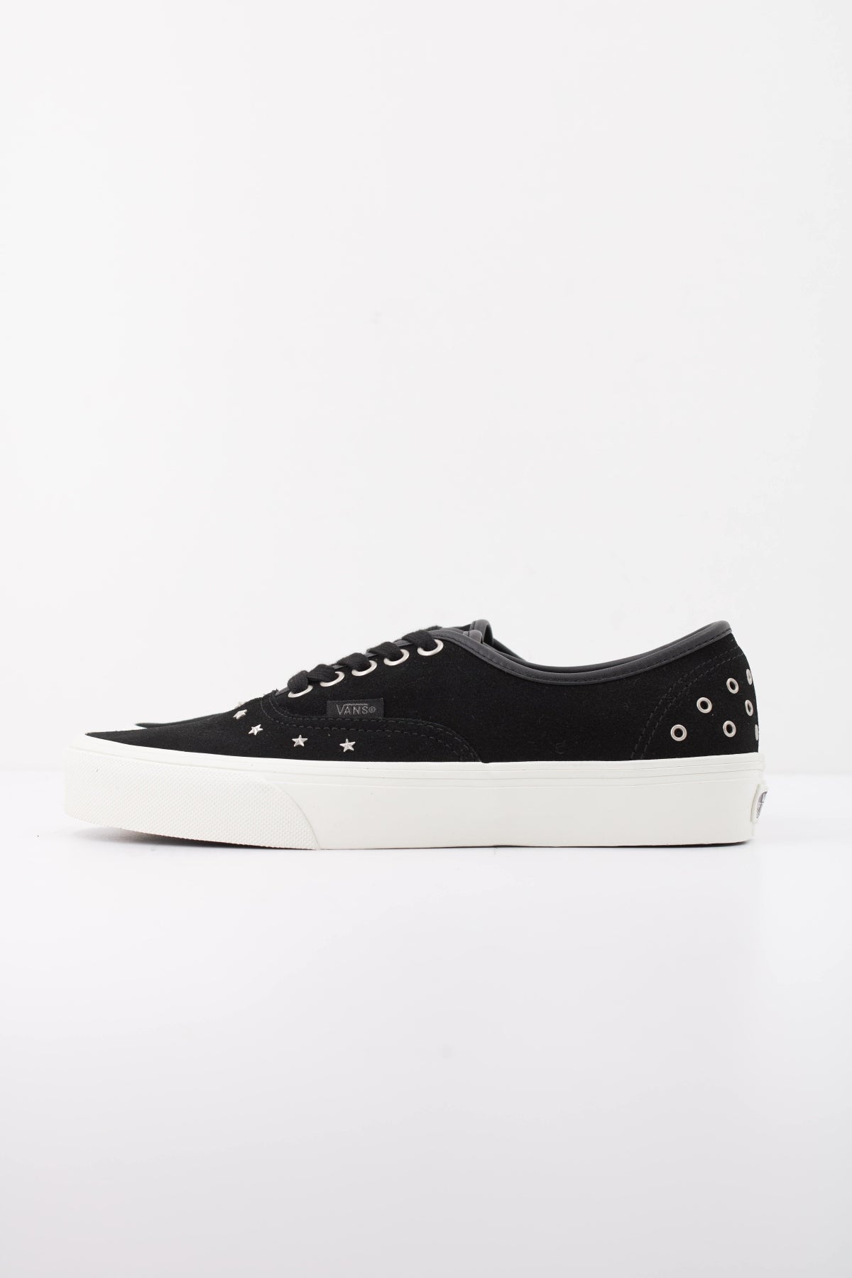 VANS VN000D7YBPT1 en color NEGRO (1)
