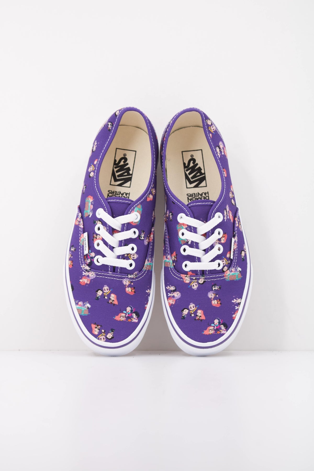VANS VN0010X7PRP1 en color VIOLETA (3)