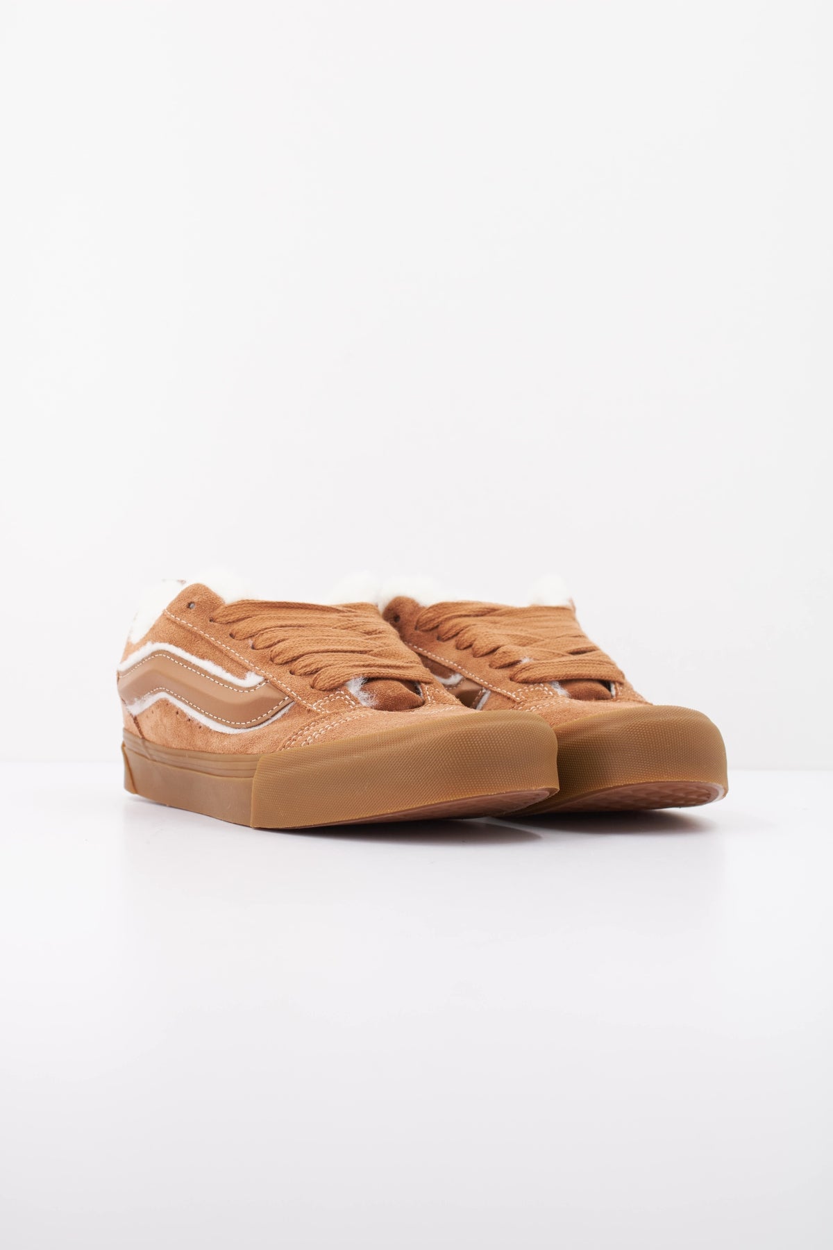 VANS KNU SKOOL COZY VN000E9XGWT1 en color MARRON CLARO (2)