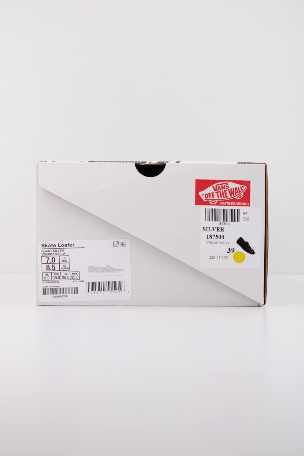 VANS SKATE LOAFER VN000Z76SLV1 en color PLATA (6)