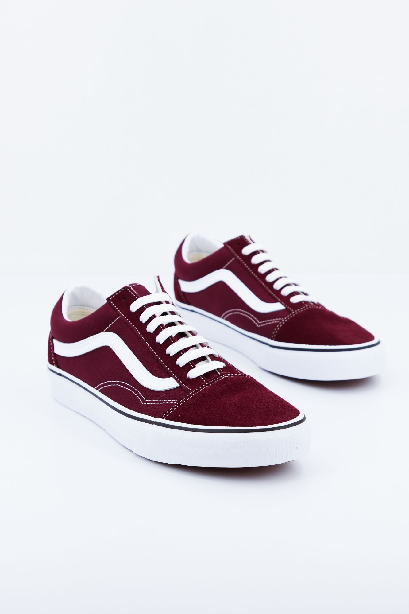VANS VN0A38G15U71  en color BURDEOS (2)