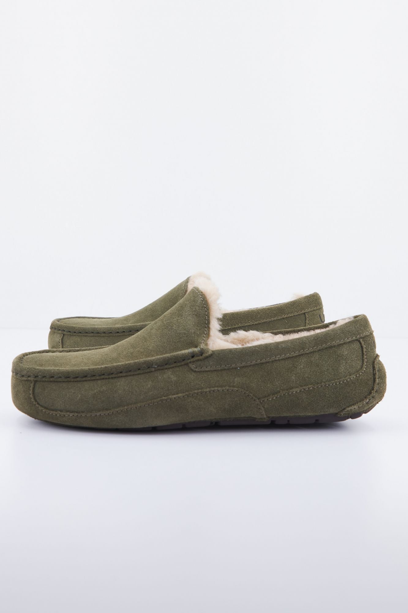 UGG M ASCOT en color VERDE (1)