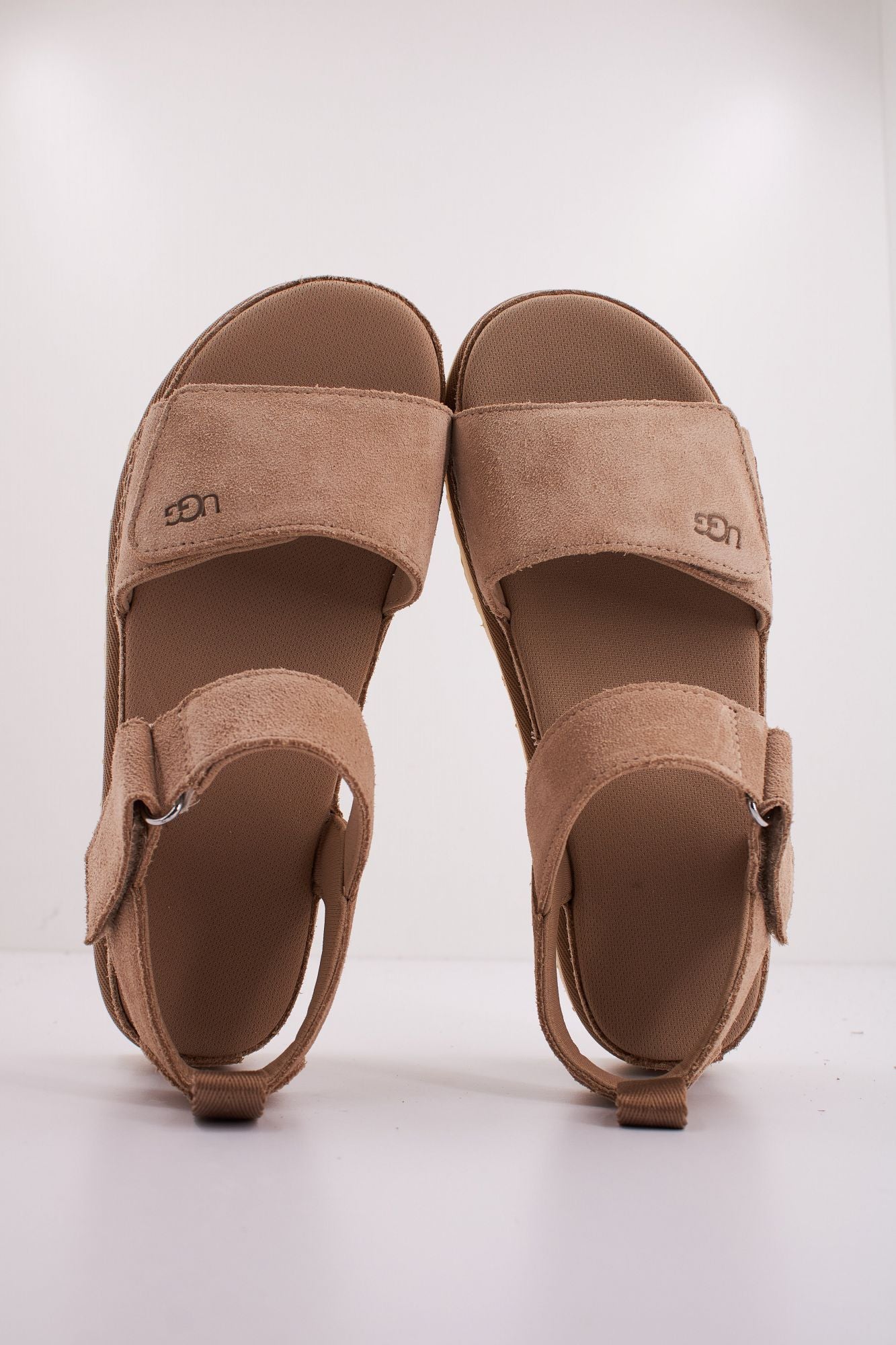 UGG W GOLDENSTAR en color MARRON CLARO (3)