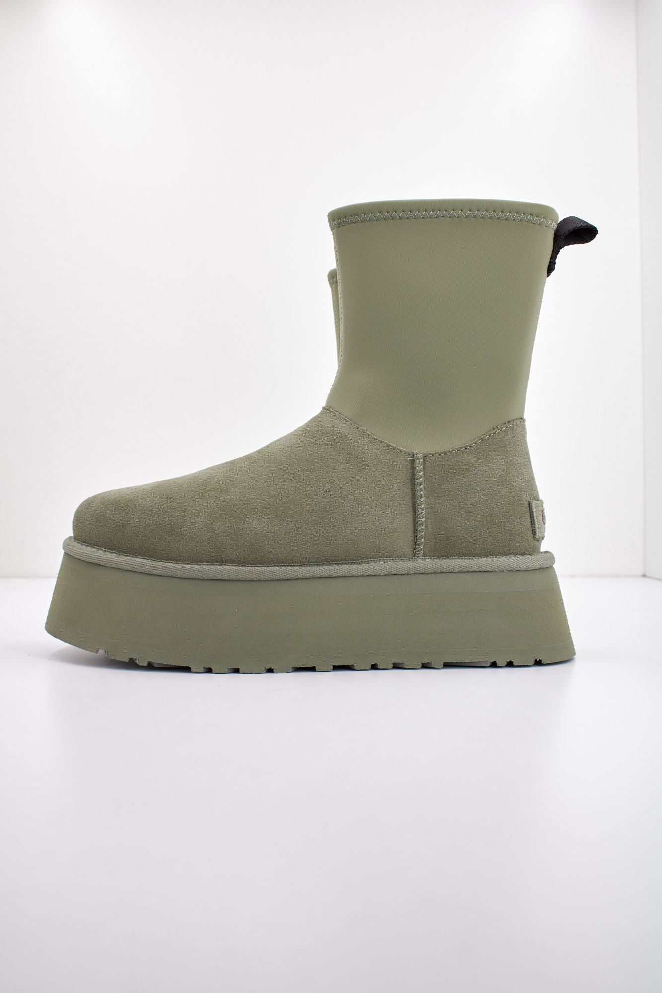 UGG W CLASSIC DIPPER en color VERDE (1)