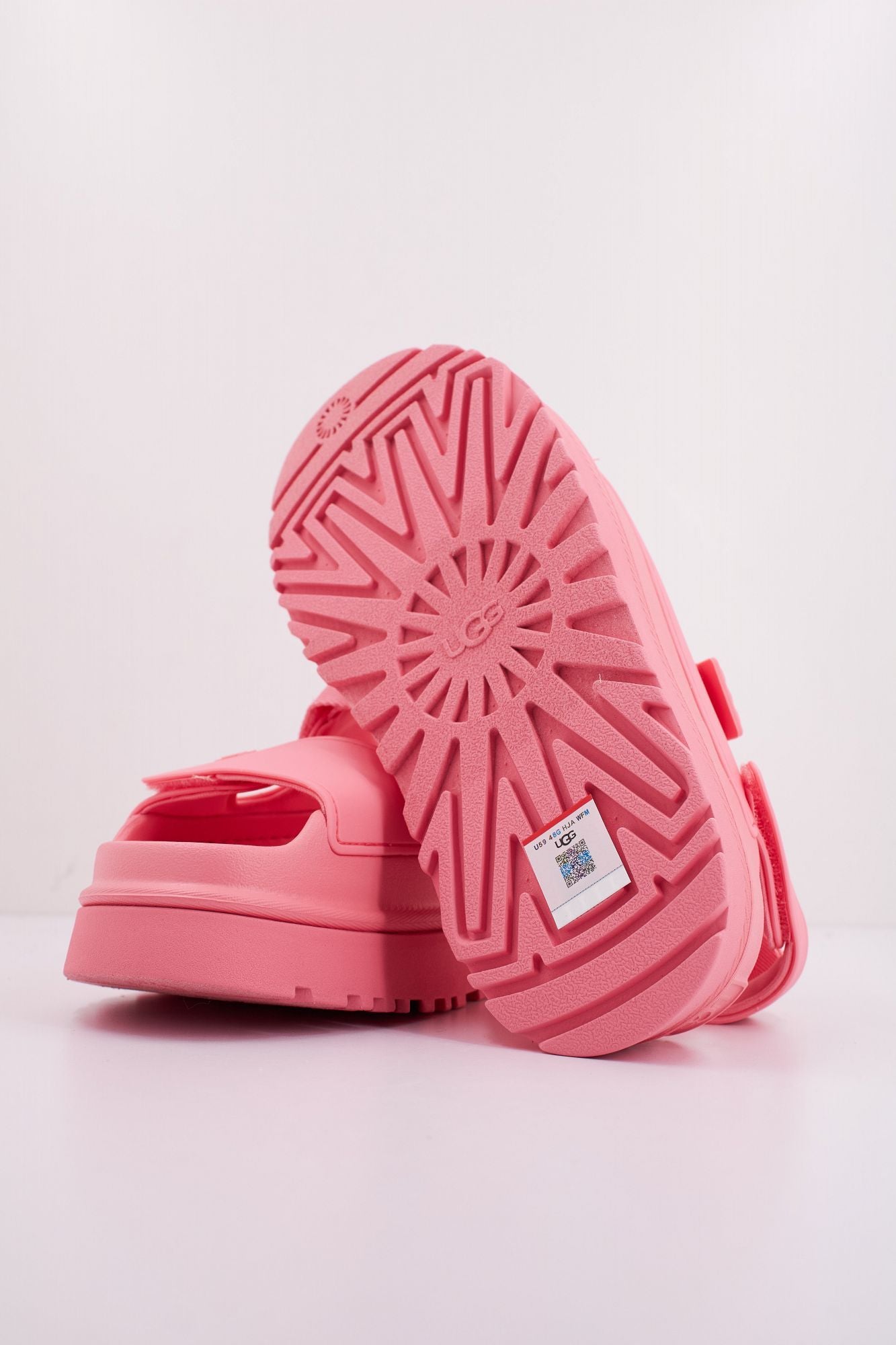 UGG W GOLDENGLOW en color ROSA (5)