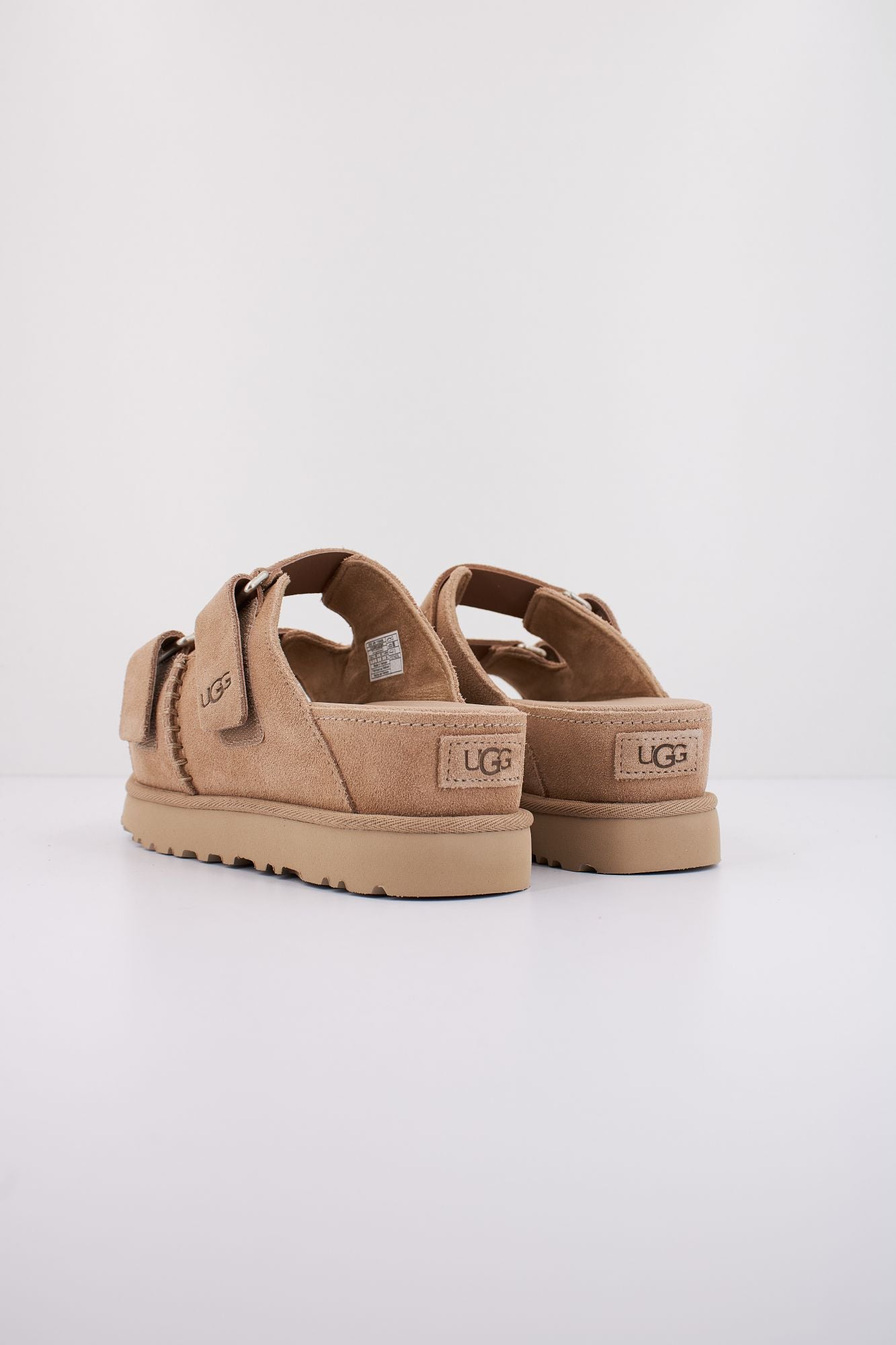 UGG W GOLDENSTAR HI SLIDE en color MARRON (3)