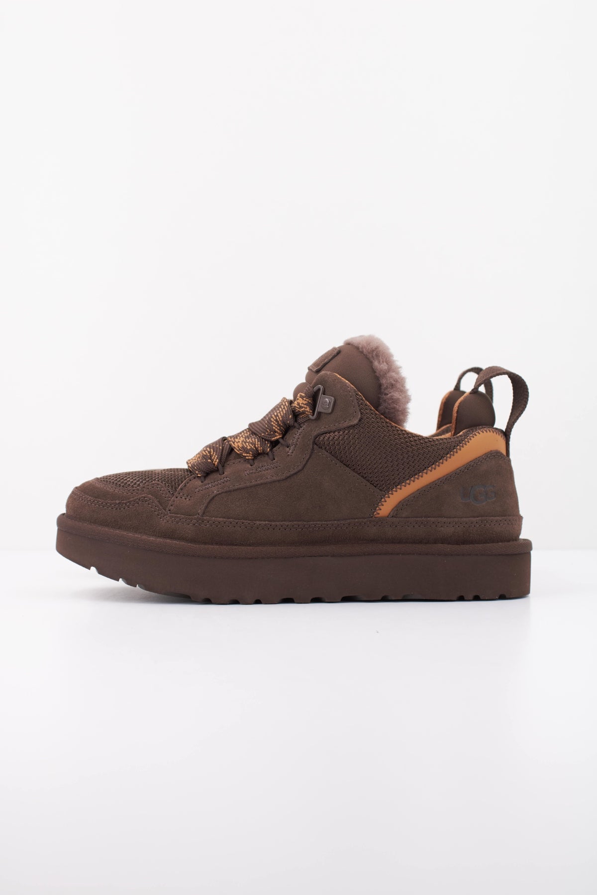 UGG W LOWMEL en color MARRON (1)