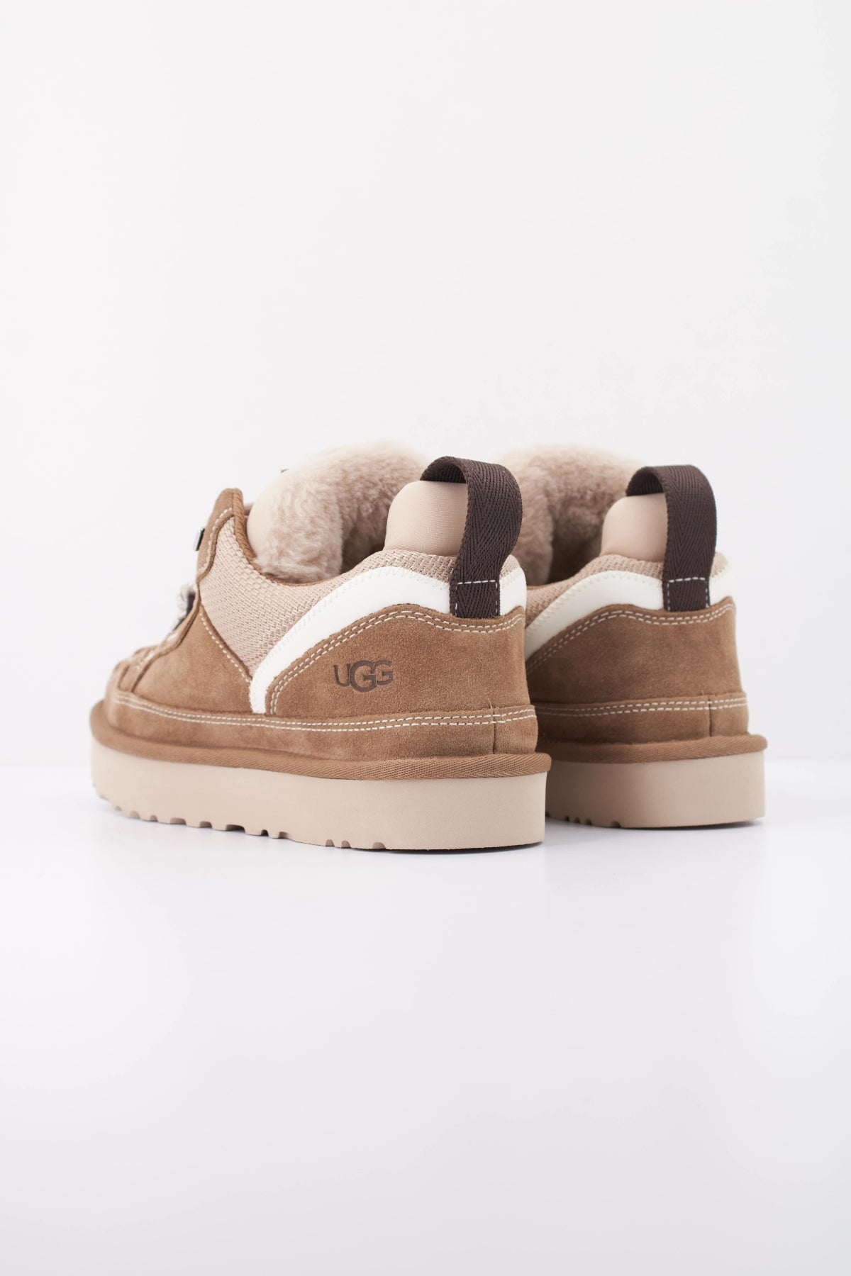 UGG W LOWMEL en color MARRON (4)