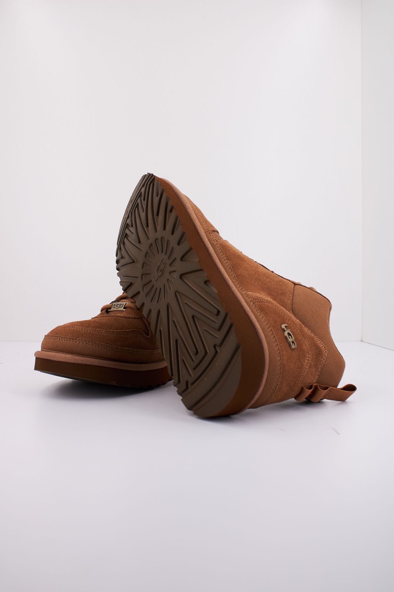 UGG M HIGHLAND HI HERITAGE en color MARRON (5)