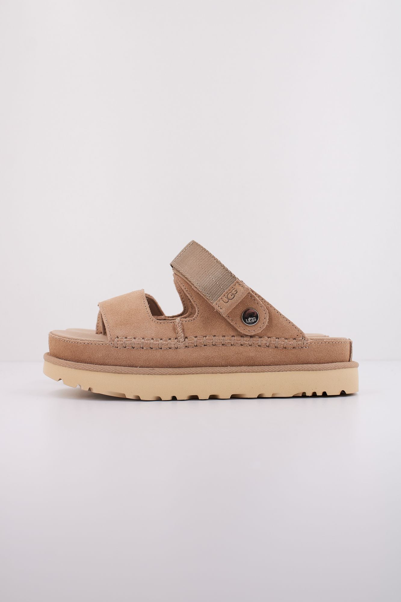 UGG W GOLDENSTAR GLIDE en color BEIS (1)