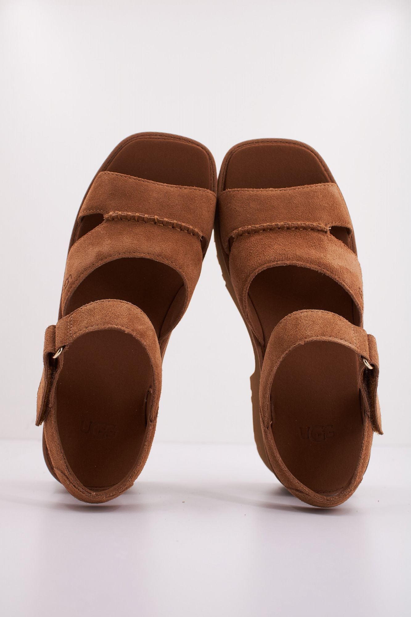 UGG W NEW HEIGHTS ANKLE STRAP en color MARRON CLARO (3)