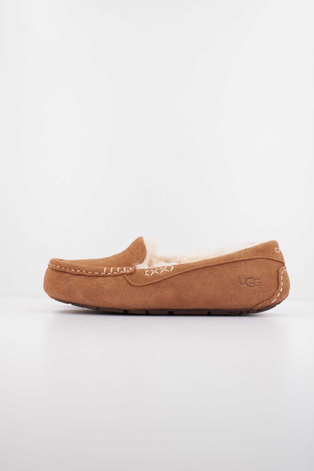 UGG W ANSLEY en color MARRON (1)