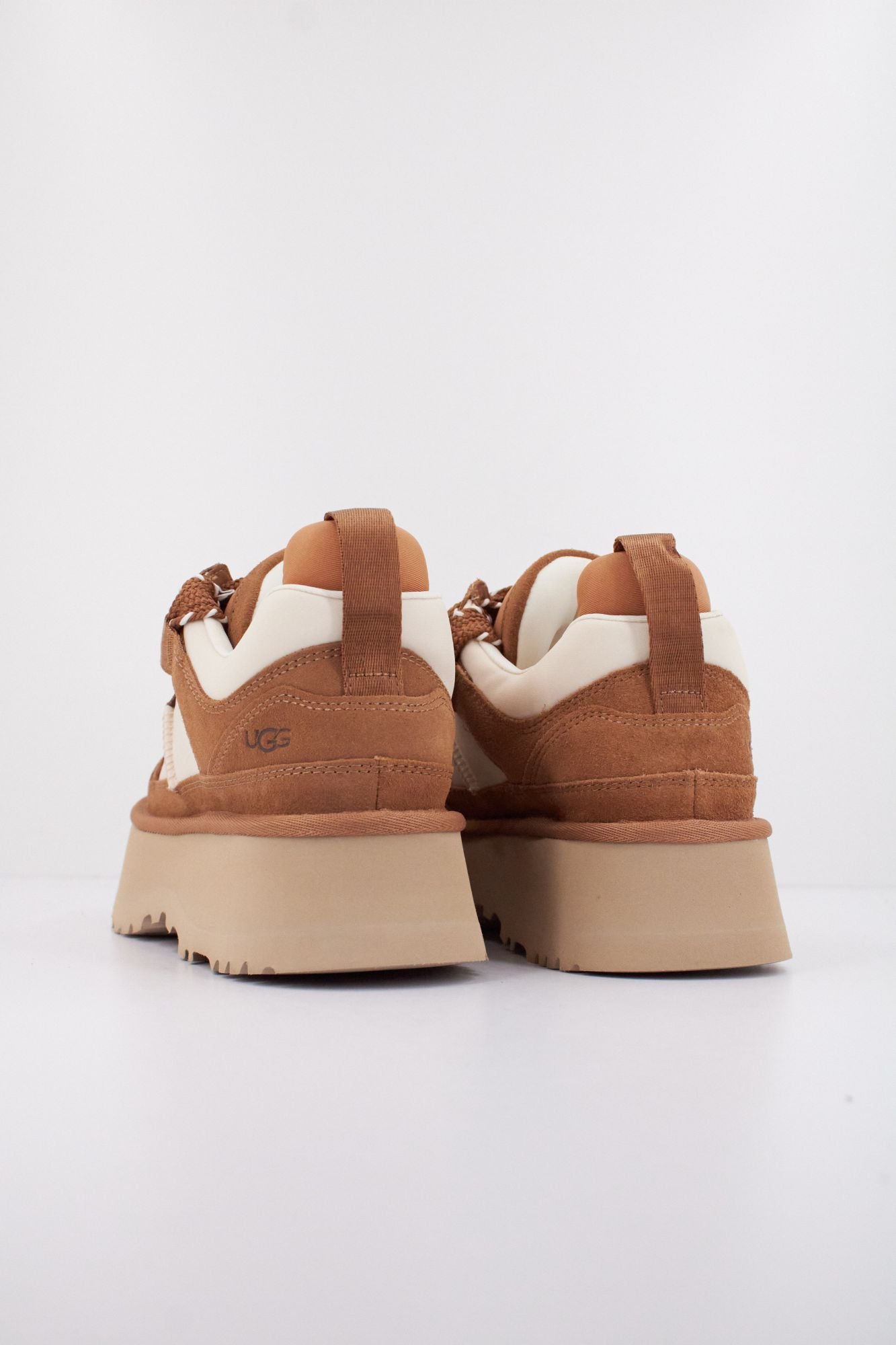 UGG W ASTROMEL en color MARRON (4)